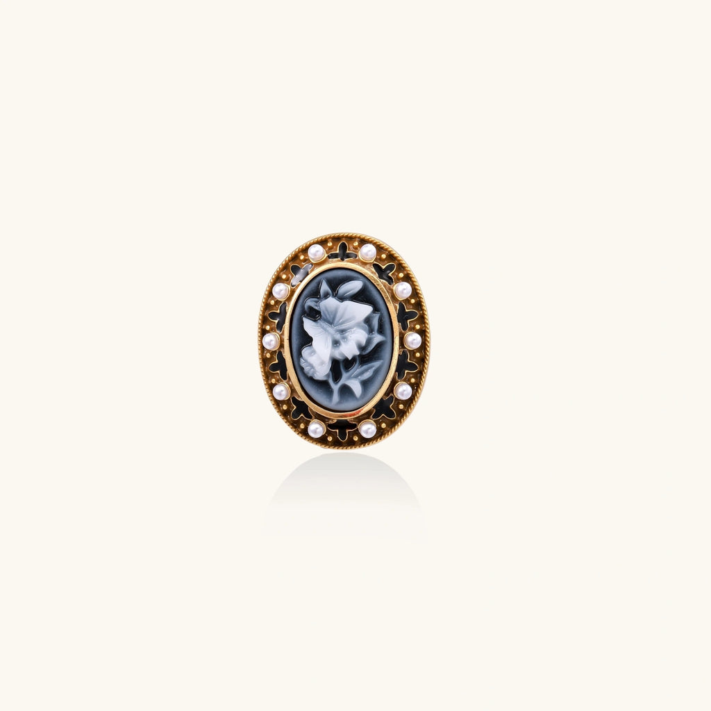 Victorian floral cameo ring close-up detail