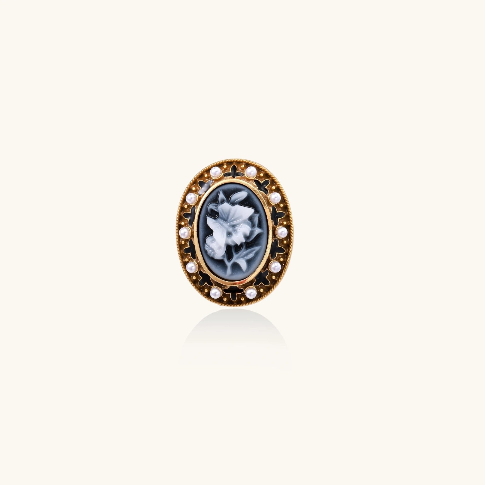 Victorian floral cameo ring close-up detail
