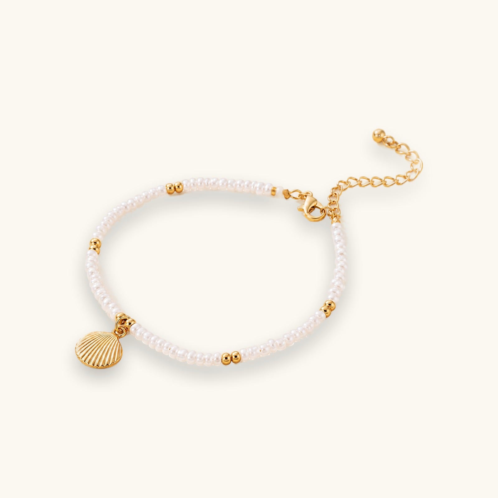 Gold-tone bohemian shell anklet