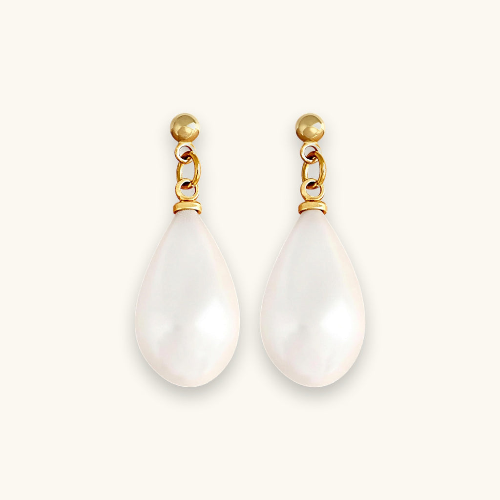 Vintage Teardrop Pearl Earrings